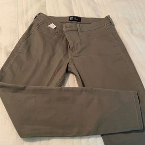 Gap favorite begging, olive green